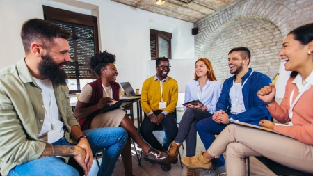 Why Choose In-Class JHSC Training Over Online Options?